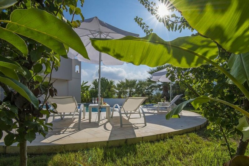 Гостиница Xenos Villa 2 With 5 Bedrooms, Private Swimming Pool, Near the sea in Tigaki