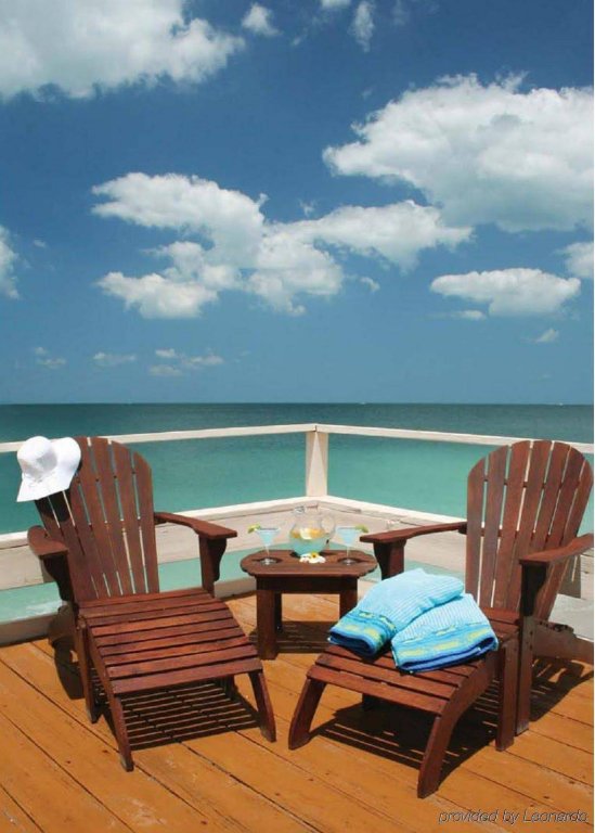 Фото Pearl Beach Inn