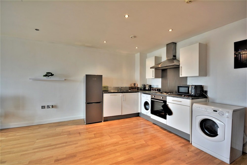 Фото Liverpool At The Reach 1