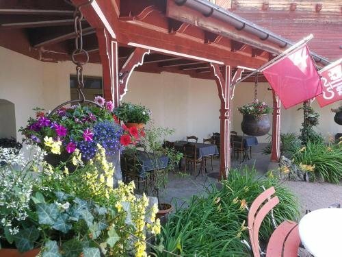 Гостиница Hotel Posthaus Urigen