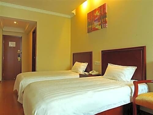 Фото Greentree Inn Tianjin Huanghe Ave Guangkai Metro Station Express Hotel