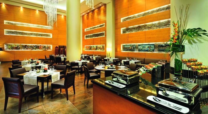 Фото Movenpick Ambassador Hotel