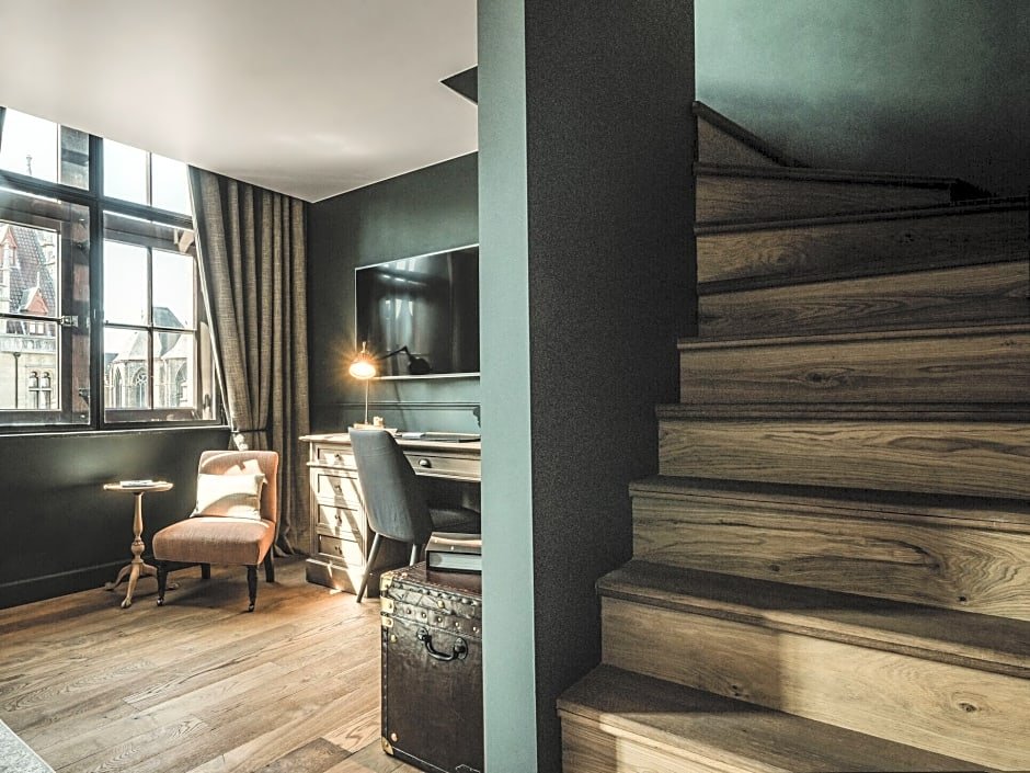 Фото 1898 The Post