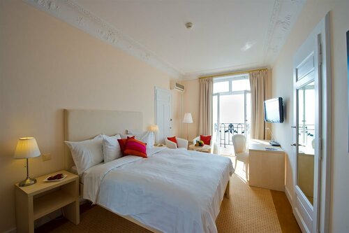 Гостиница Hotel du Grand Lac Excelsior в Монтре