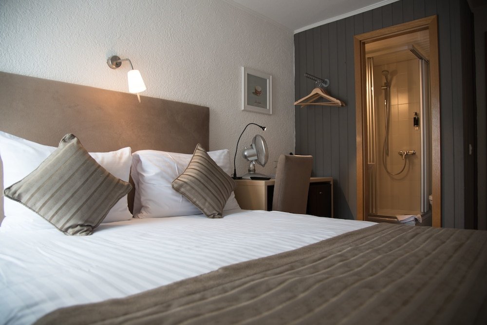 Фото Hôtel de l'Ange