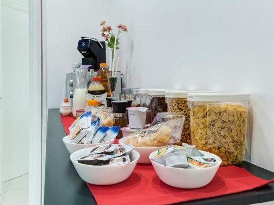 Фото Guest House Mr Brown