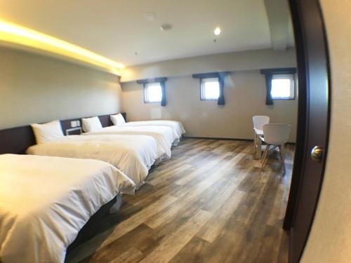 Фото Rycom Crystal Hotel