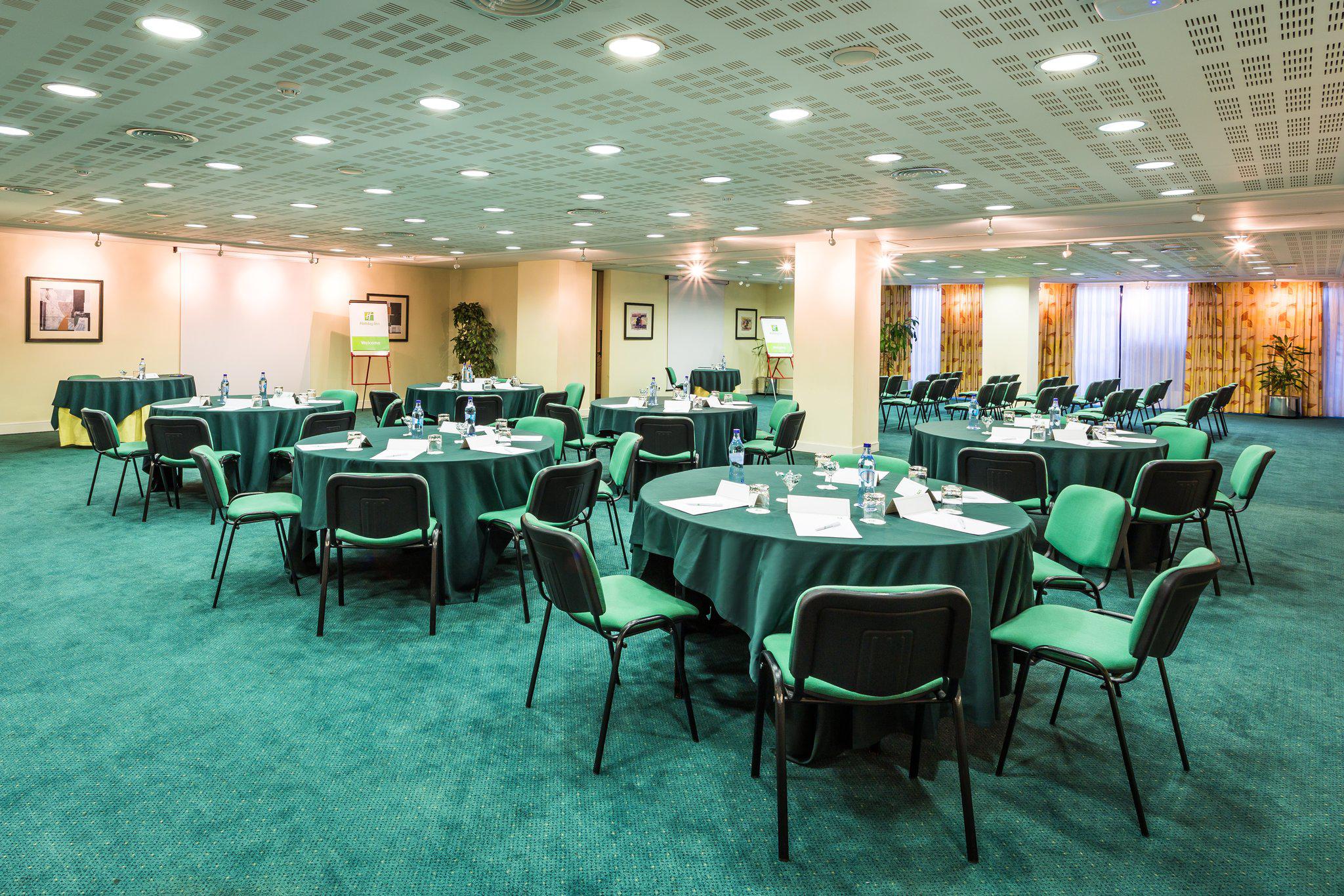 Фото Holiday Inn Lisbon