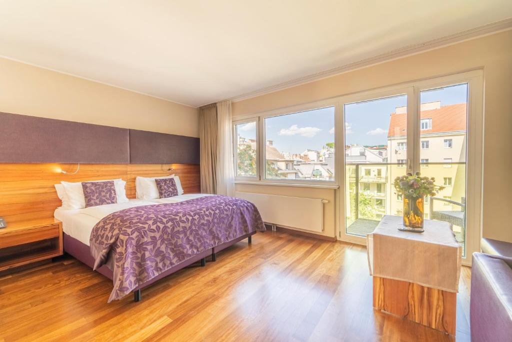 Фото Pakat Suites Hotel