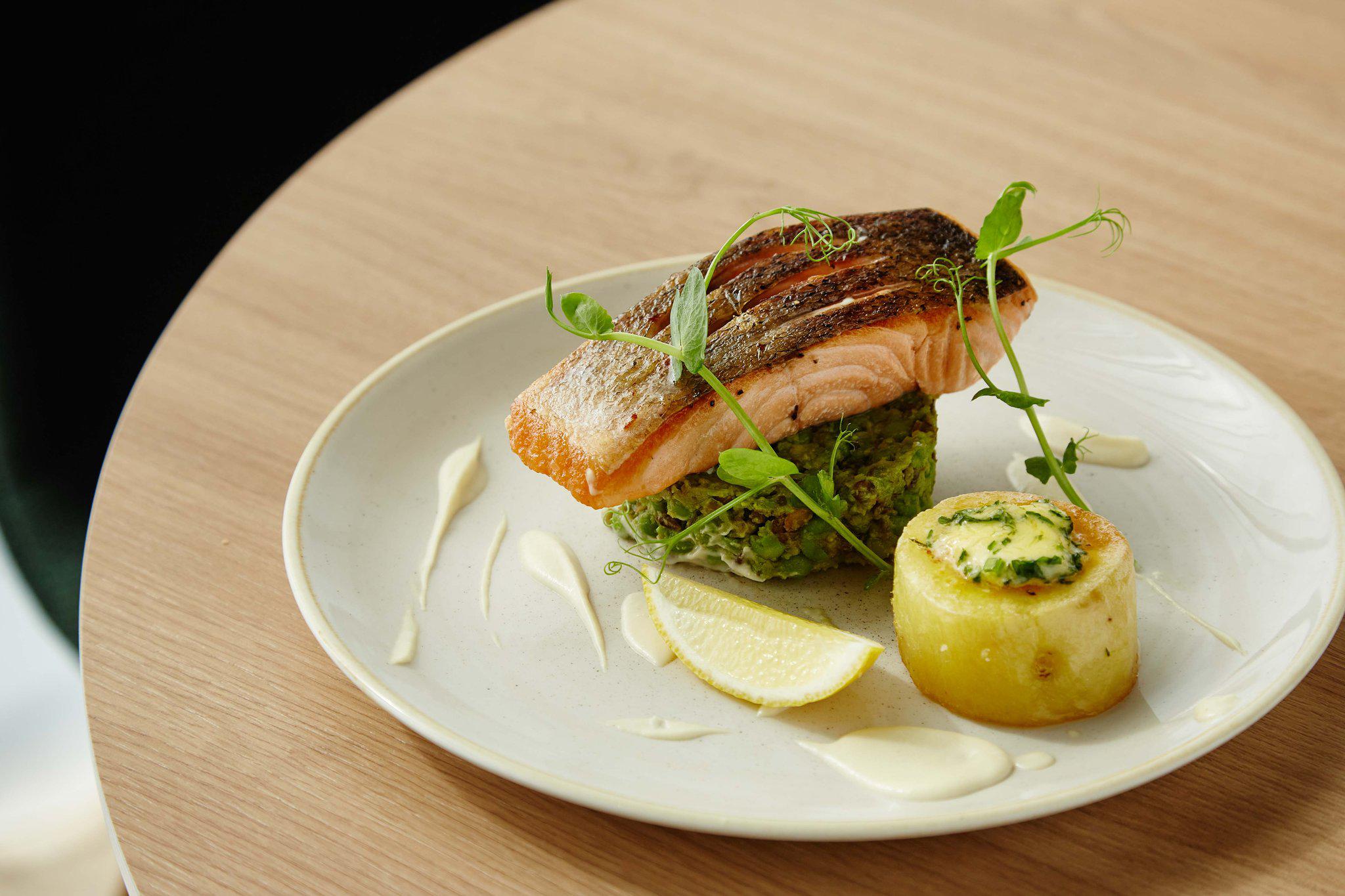 Фото 158242913888