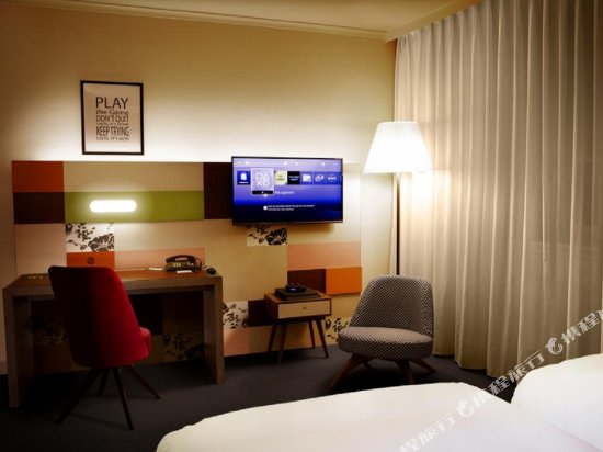 Фото Pentahotel Reading