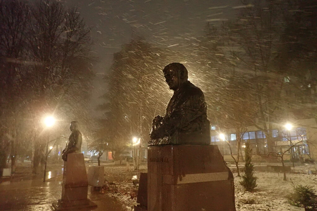 Monument, memorial Н.К. Кириченко, Simferopol, photo
