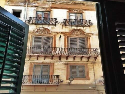 Внешний вид отеля Kalamarina Rooms B&b в Палермо, фото 1