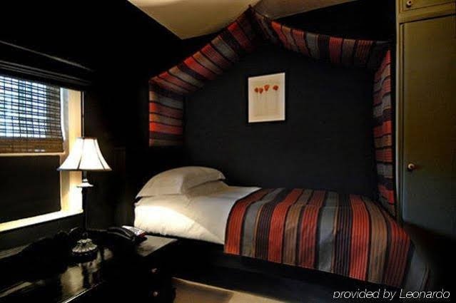 Фото Elephant Hotel