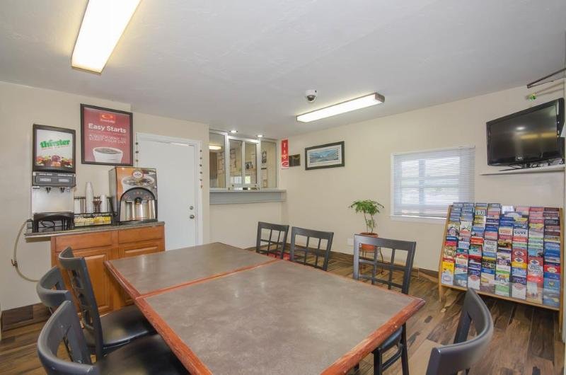 Фото Econo Lodge Sharon