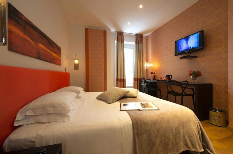 Фото Sure Hotel Collection De La Pace