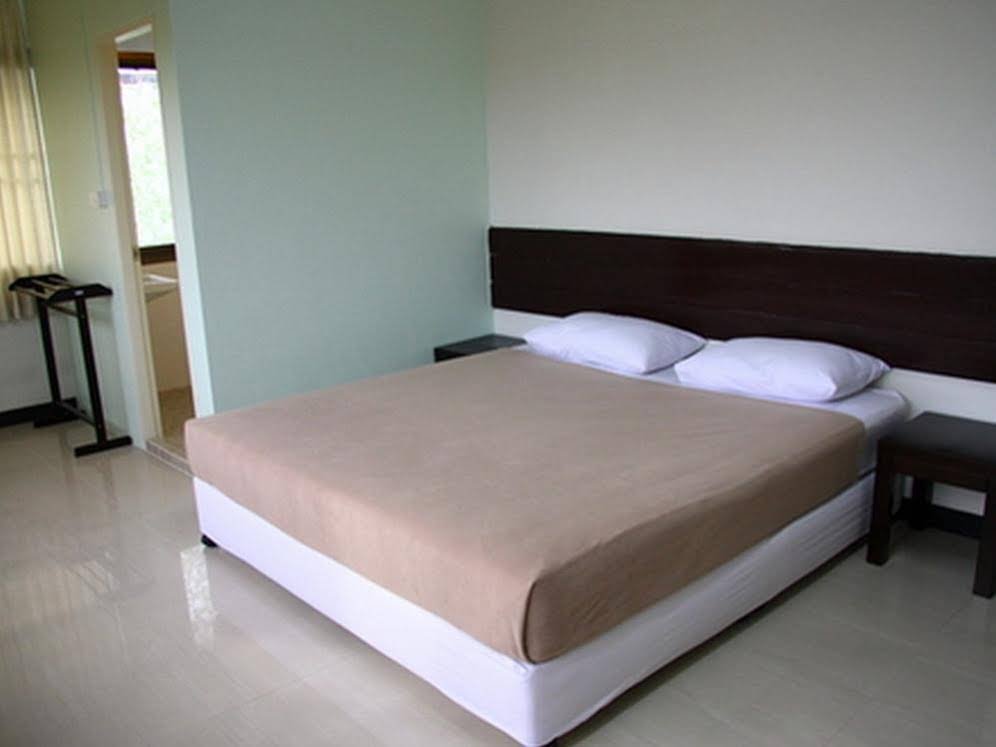 Фото Penpark Place