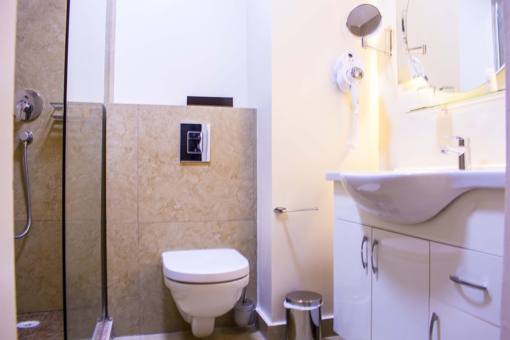 Фото Best Western Plus Accra Beach Hotel