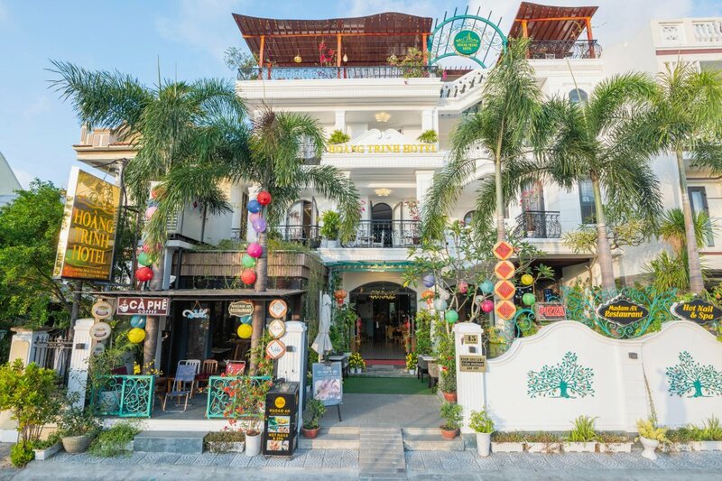 Гостиница Hoang Trinh Hotel в Хойане