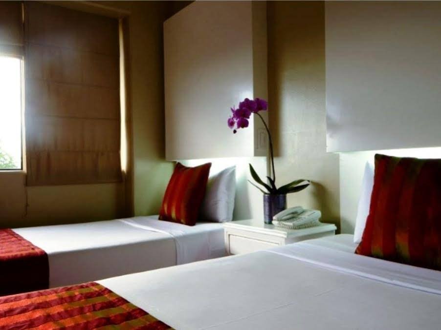 Фото Orchid Garden Suites