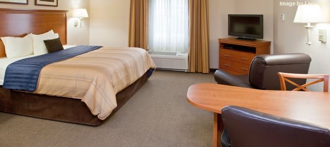 Фото Candlewood Suites Indianapolis East, an Ihg Hotel