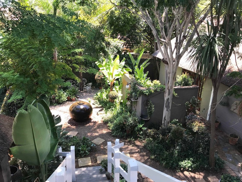 Фото Waterhouse Guest Lodges 202 Lawley Street