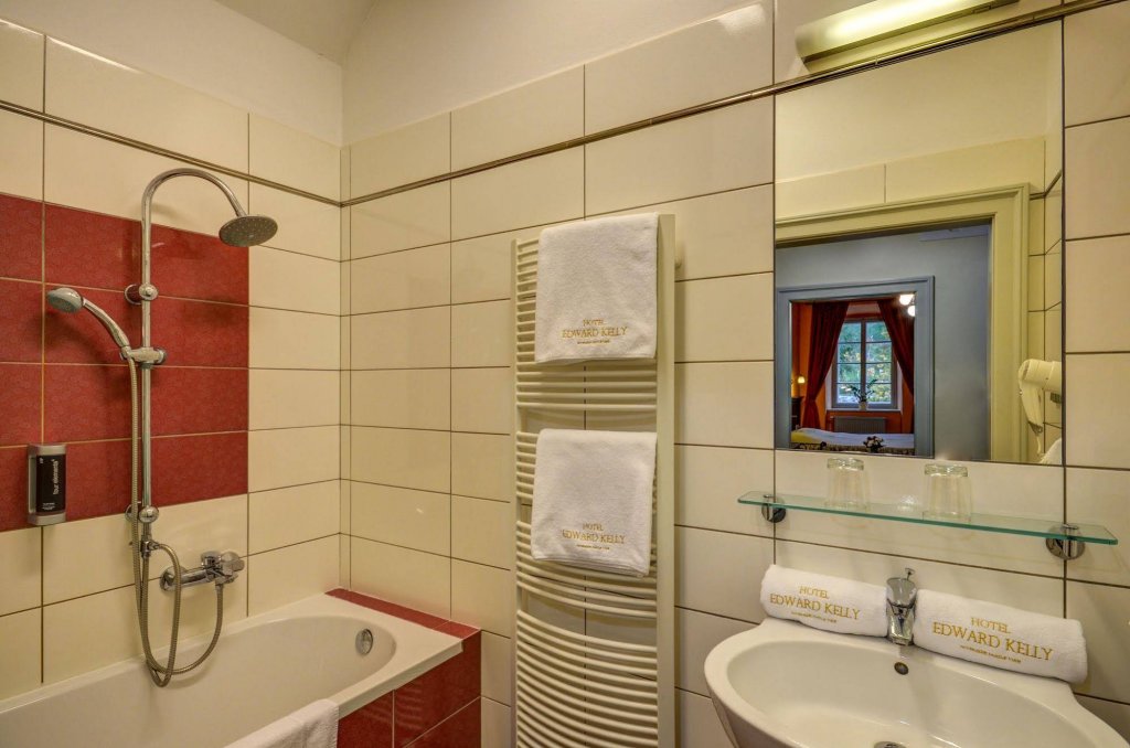 Фото Depandance Edward Kelly