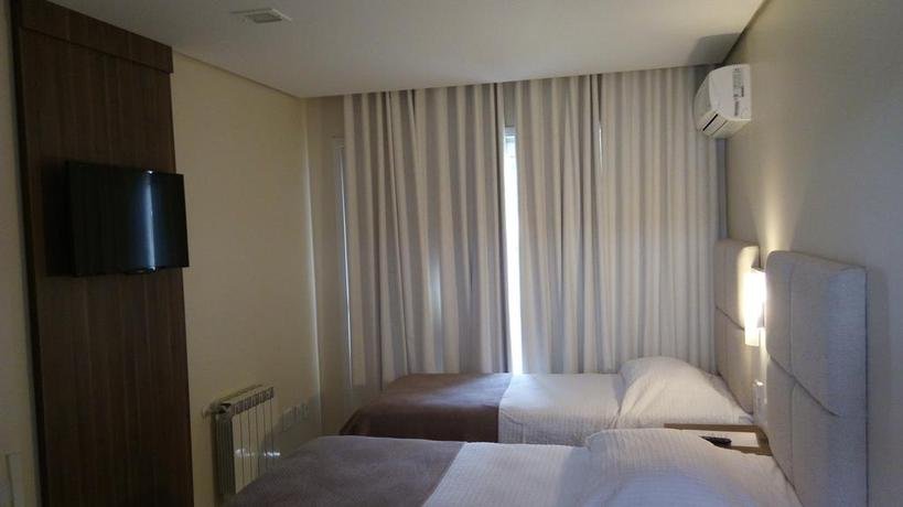 Фото Hotel Querência