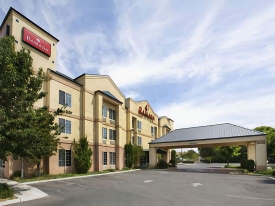 Фото Best Western Plus Reading Inn & Suites