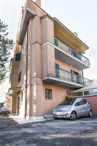Гостиница Nuova Fiera Aparthouse