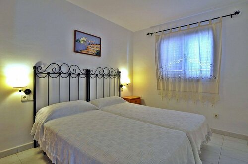 Гостиница Apartamentos Cel Blau