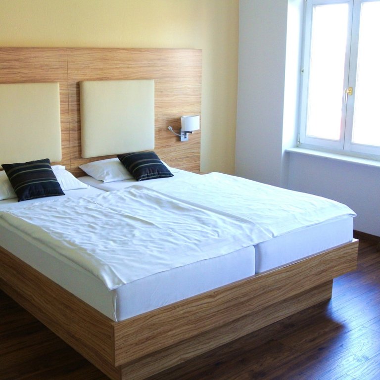 Фото Appartementhaus am Dom