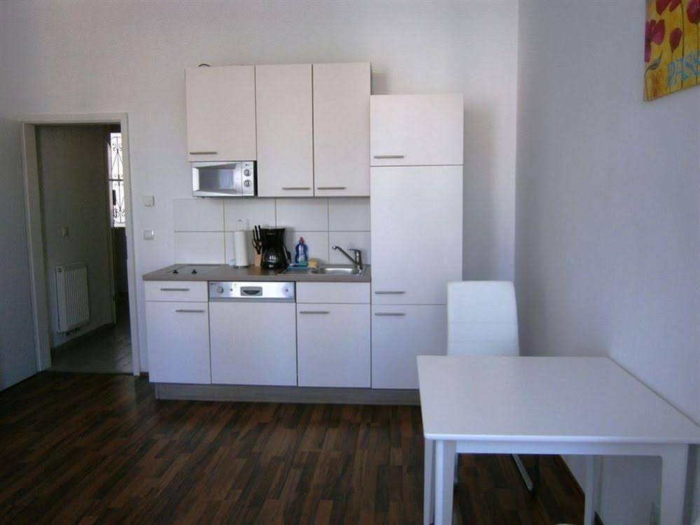 Фото Vienna Star Apartments Troststrasse