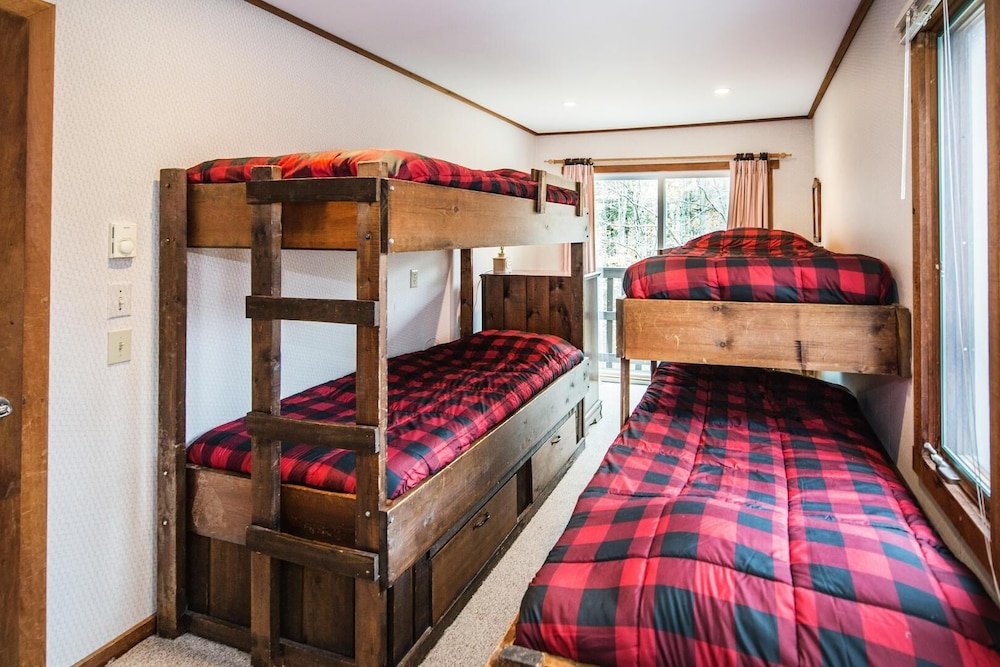 Фото Hemlock Ridge 1d