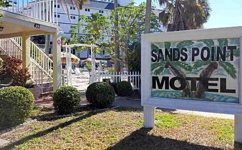 Гостиница Sands Point Motel