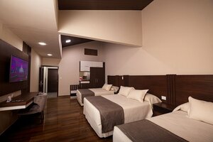 Sirari Suites Hotel
