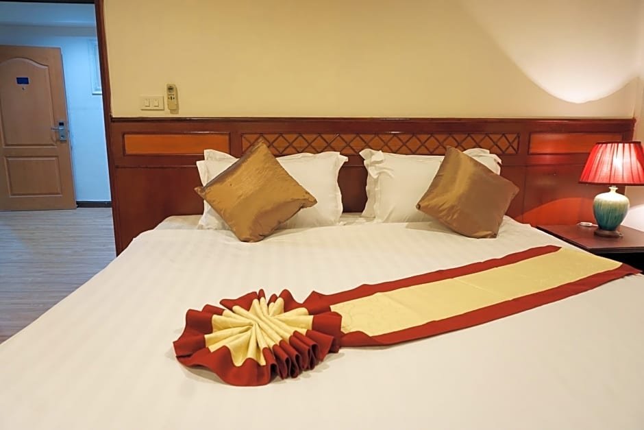 Фото Miloft Sathorn Hotel
