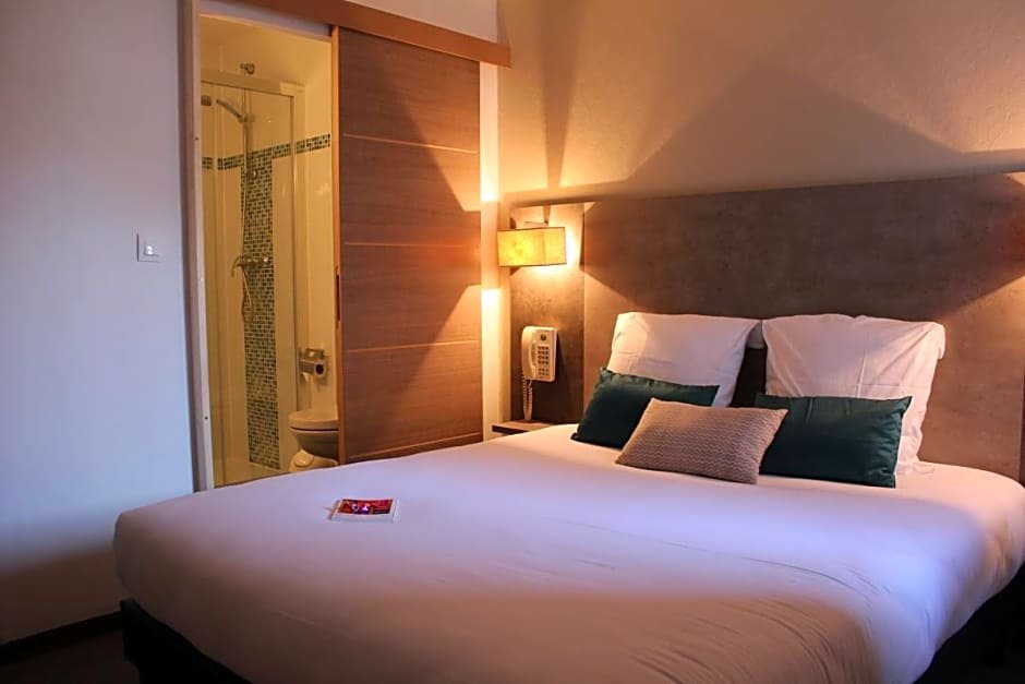 Фото The Originals City, Hôtel Novella Nantes Centre Gare