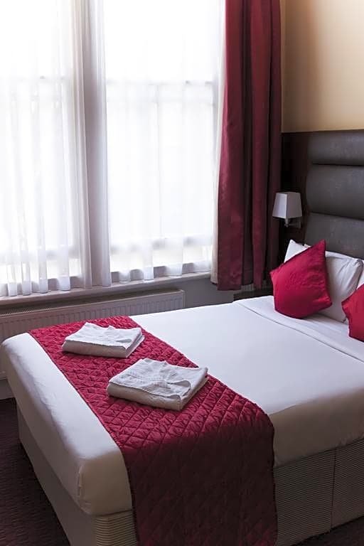 Фото Lord Jim Hotel