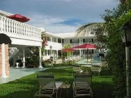 Внешний вид отеля Carriage House Resort Motel в Дирфилд-Бич, фото 5