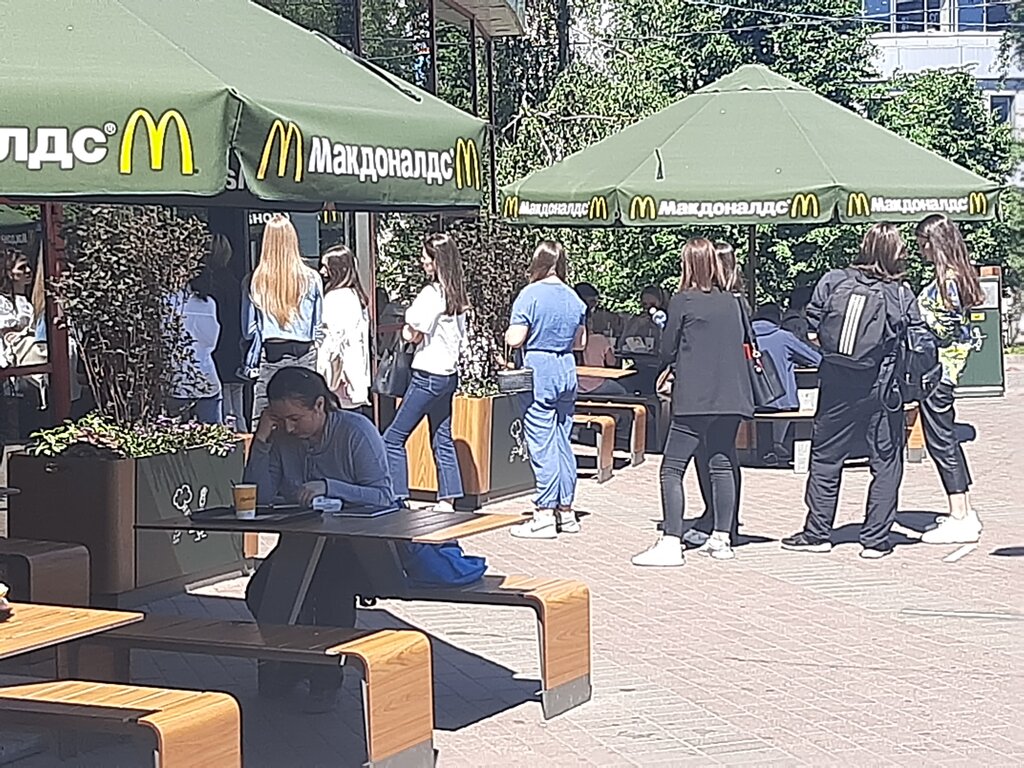 Быстрое питание Макдоналдс, Москва, фото
