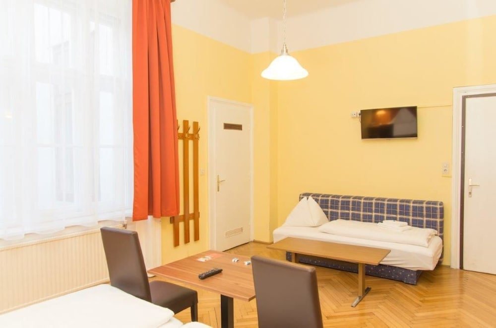 Фото Pension Lehrerhaus