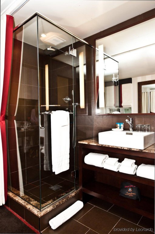 Фото Sanctuary Hotel New York