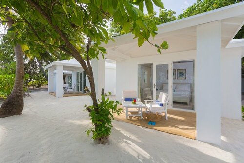 Гостиница Sandies Bathala на Атолле Алиф-Алиф