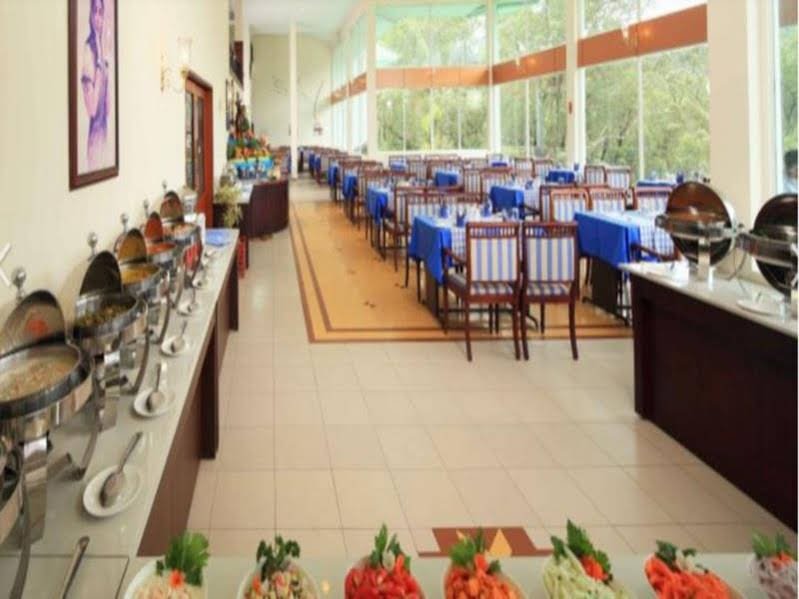 Фото T And U Leisure Hotel