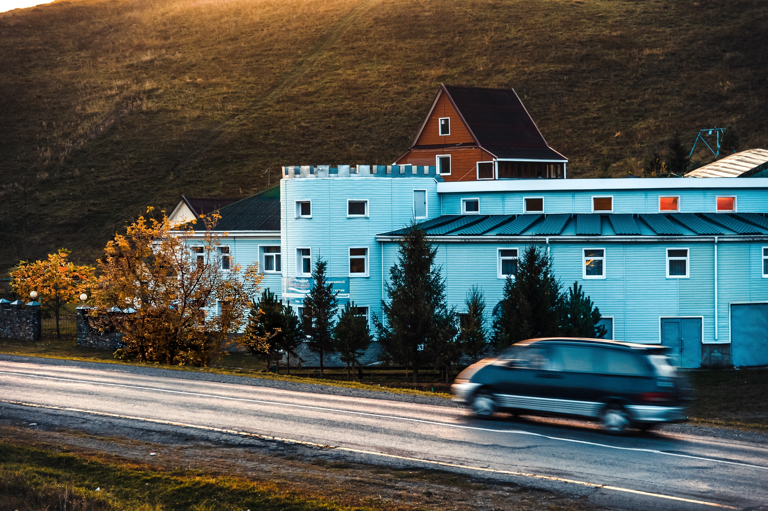 Фото отеля 2