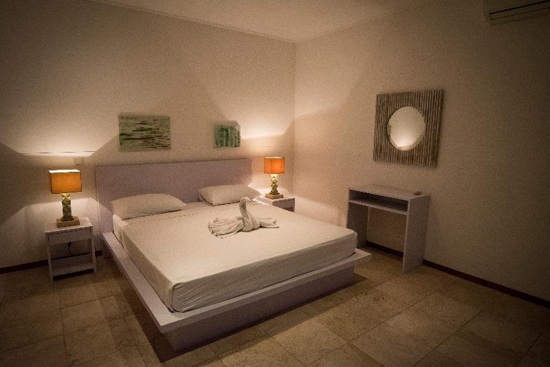 Фото The Apartments Canggu