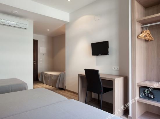 Фото Hostal Centric