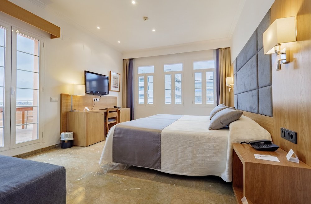 Фото Hotel Artmadams