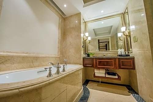 Фото Jinyun Hotel Chengdu